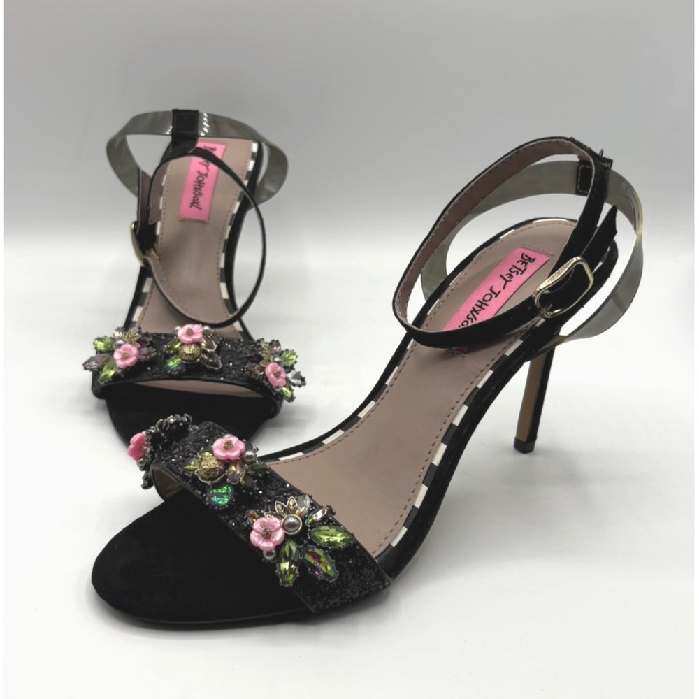 BETSY JOHNSON Alyna Heels Women's‎ Size 6.5-7 Black Embellished Ankle Strap NWOB